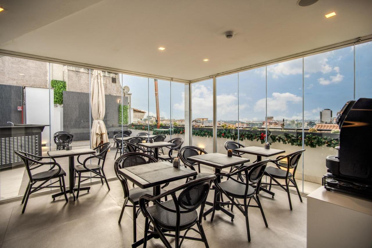 Doria Palace Boutique Hotel 4*