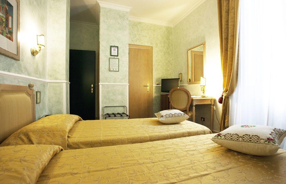 Doria Palace Boutique